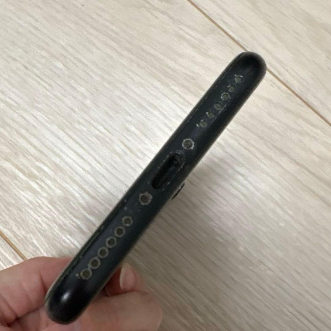 iPhone SE 第2世代 ブラック 本体のみ