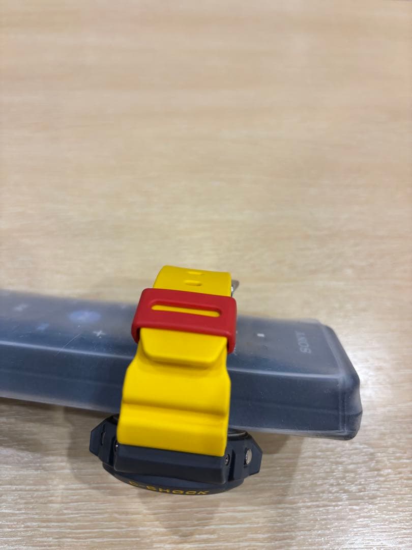 Gショック　 DW-6900Y-9JF 大人気のジェイソンカラー