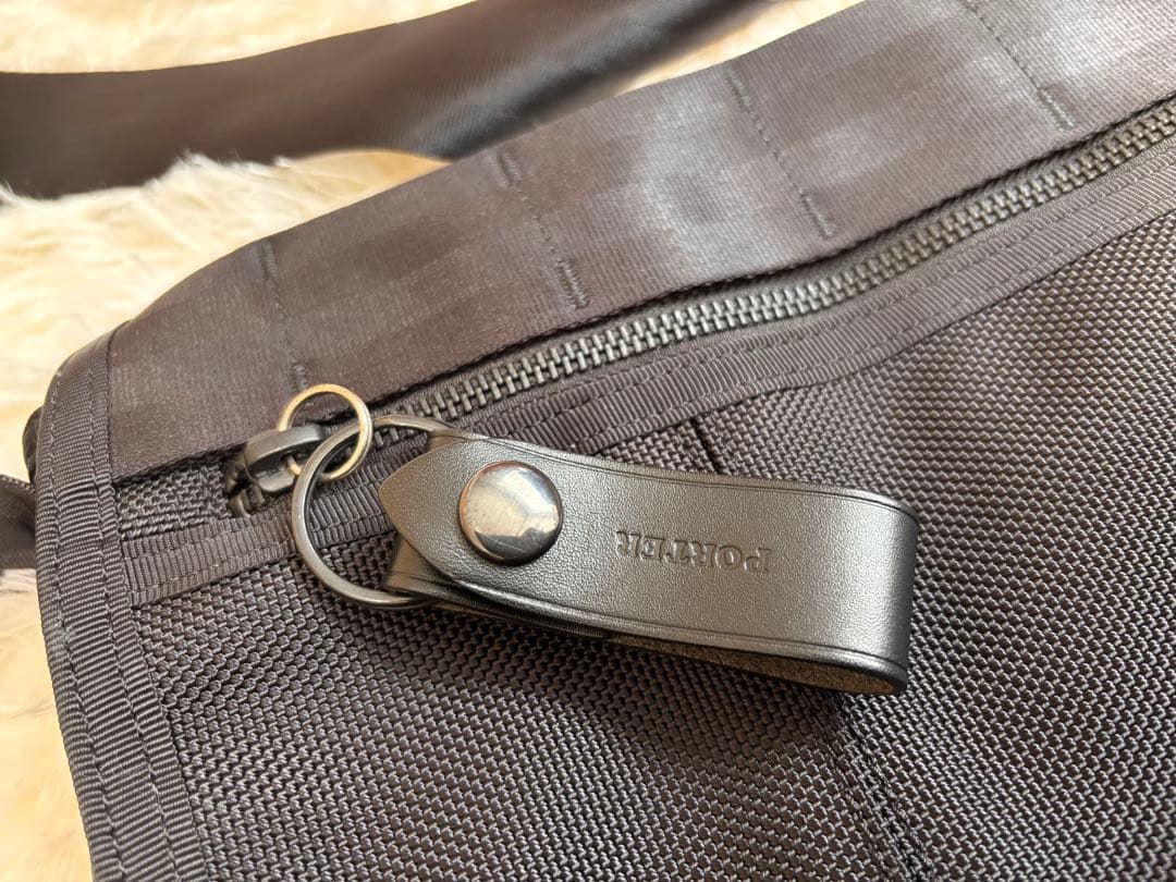 【極美品】ポーター ヒート メッセンジャーバッグL B4収納