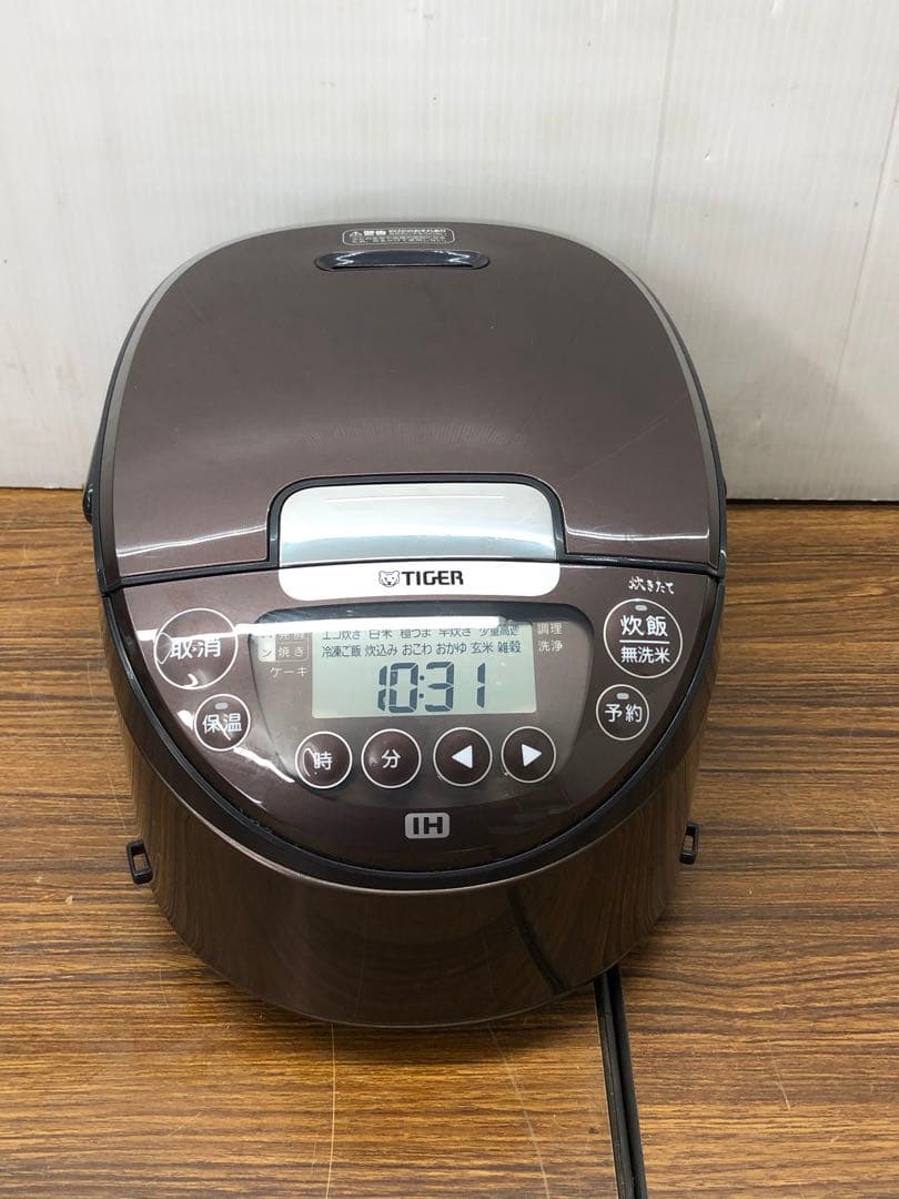 タイガーIHジャー炊飯器 JPW-C100 5.5合 2022年製