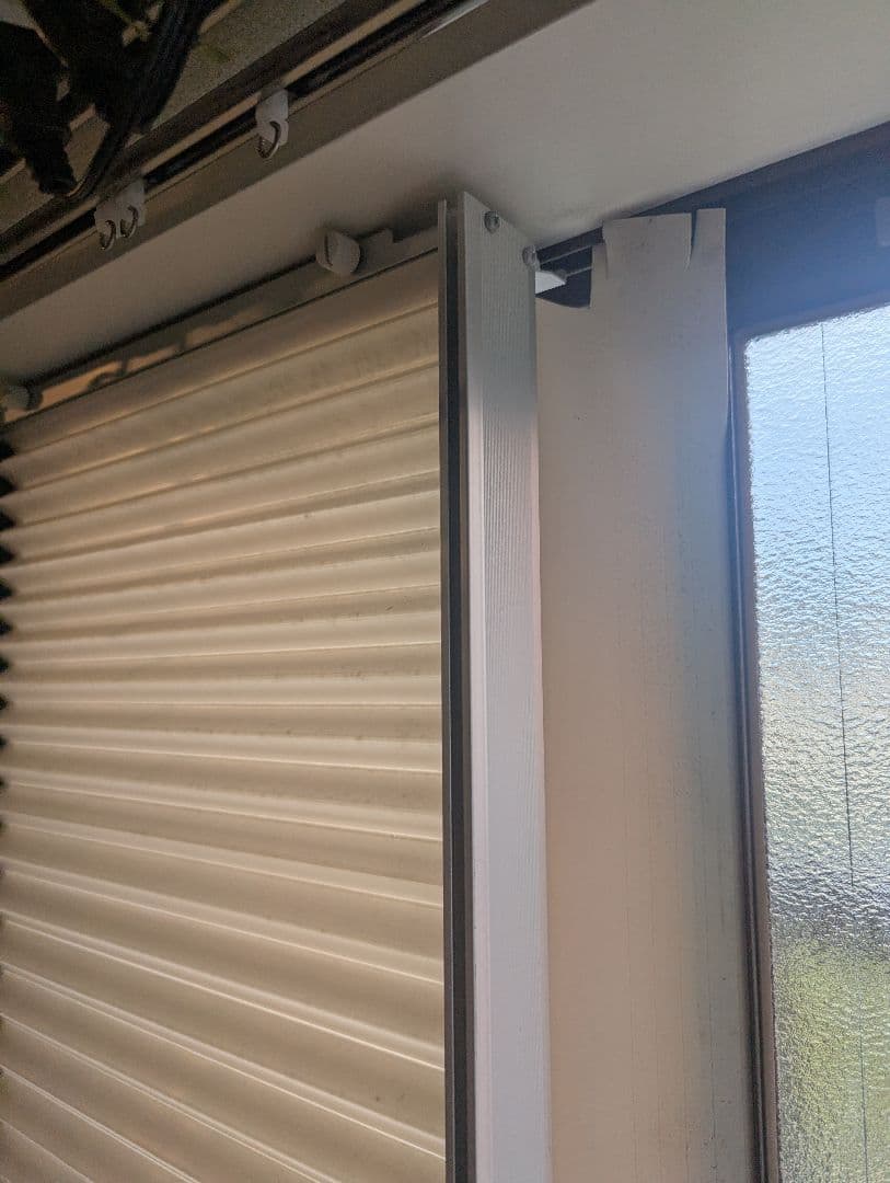 晴空: コロナ　窓用エアコン　冷暖兼用　CWH-A1821