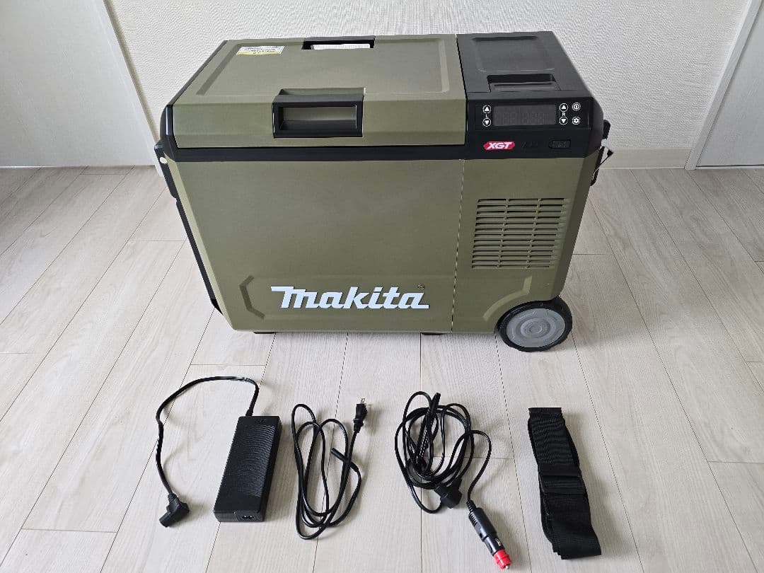 Makita マキタ CW004G 充電式ポータブル保冷温庫 29L オリーブ色