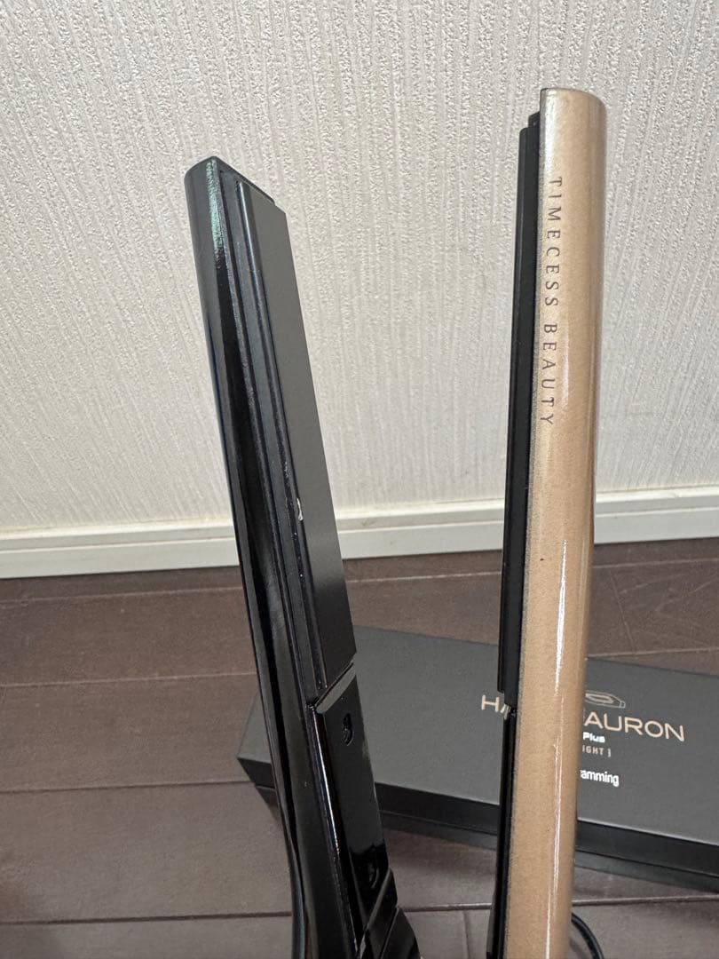 ヘアビューロン 4D Plus ストレートヘアアイロン　LUMIELINA