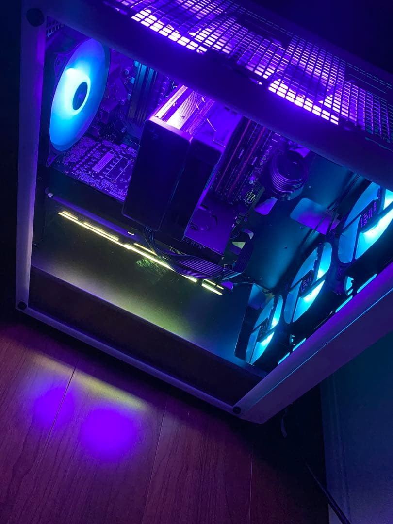 ゲーミングPC core i7 GTX1070搭載