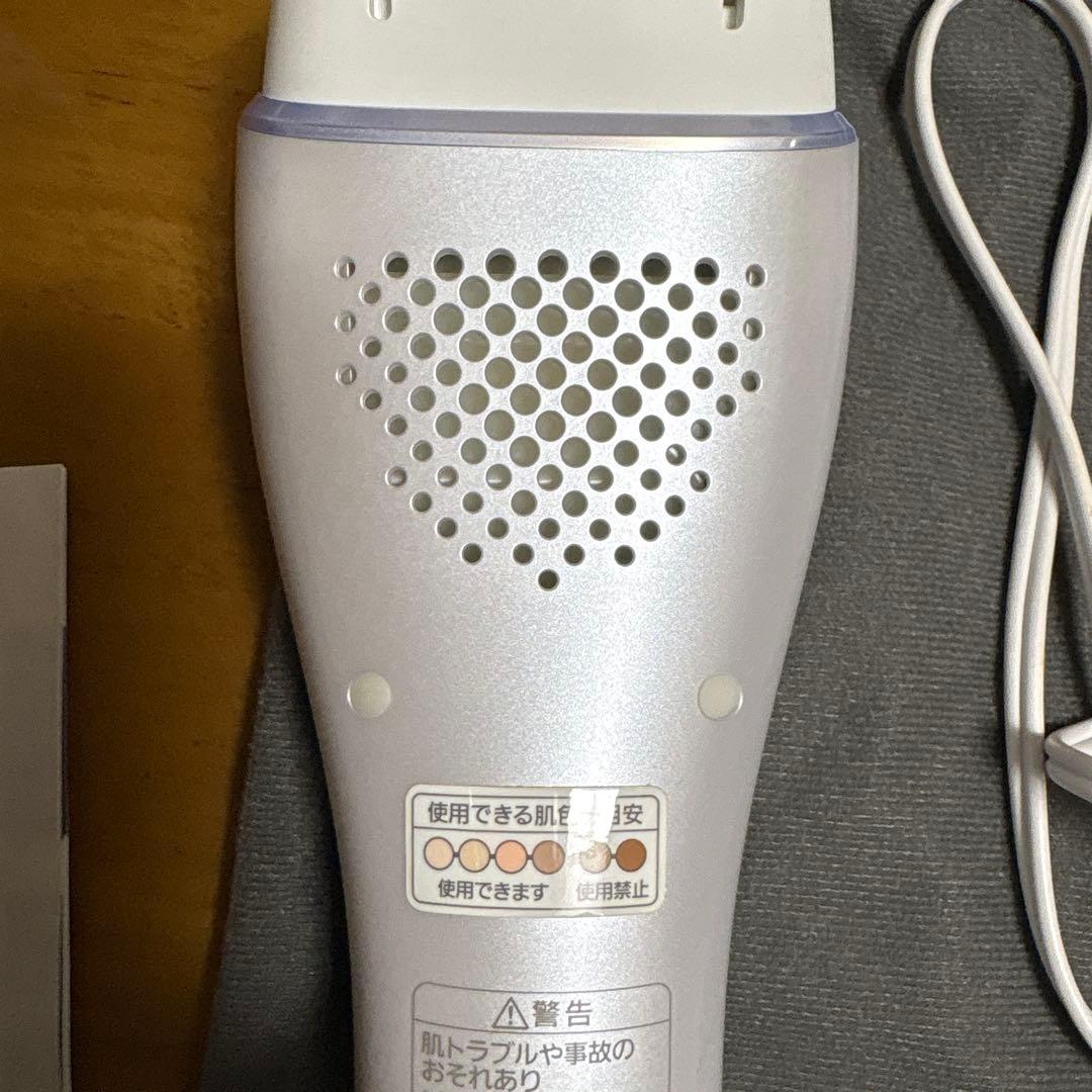 Panasonic ES-CWP82 光美容器 ほぼ新品 パナソニック 美品