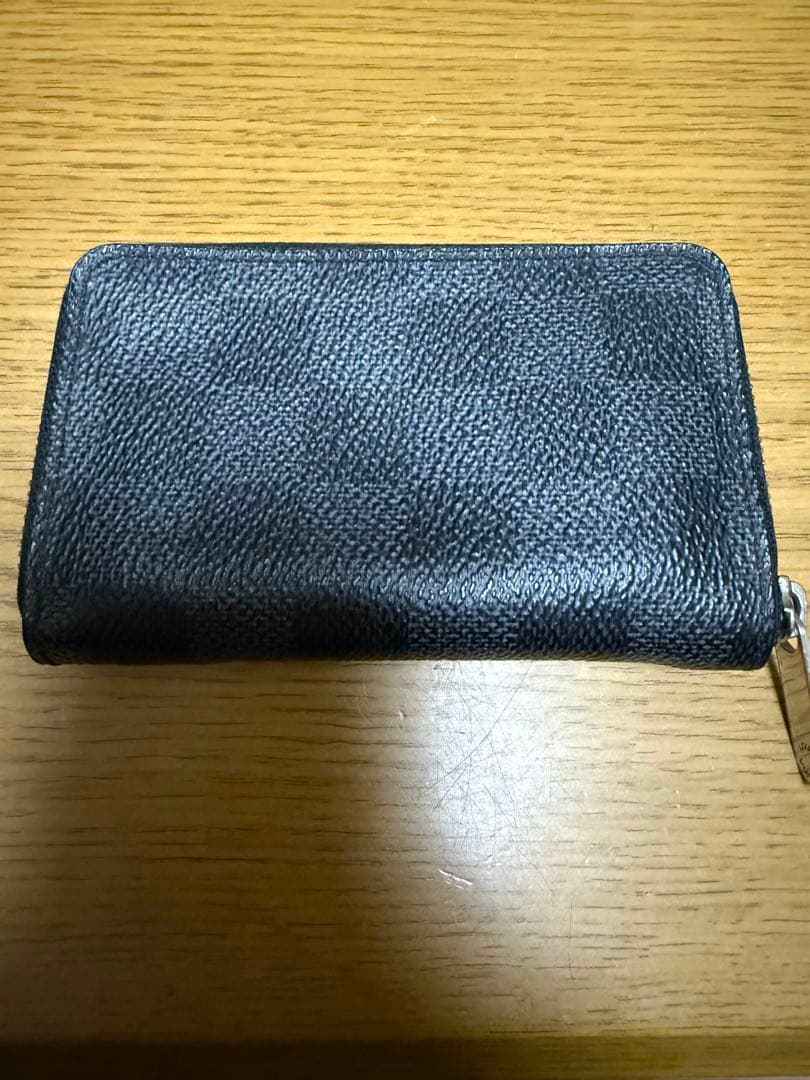 ルイ・ヴィトン ダミエ・グラフィット ケース