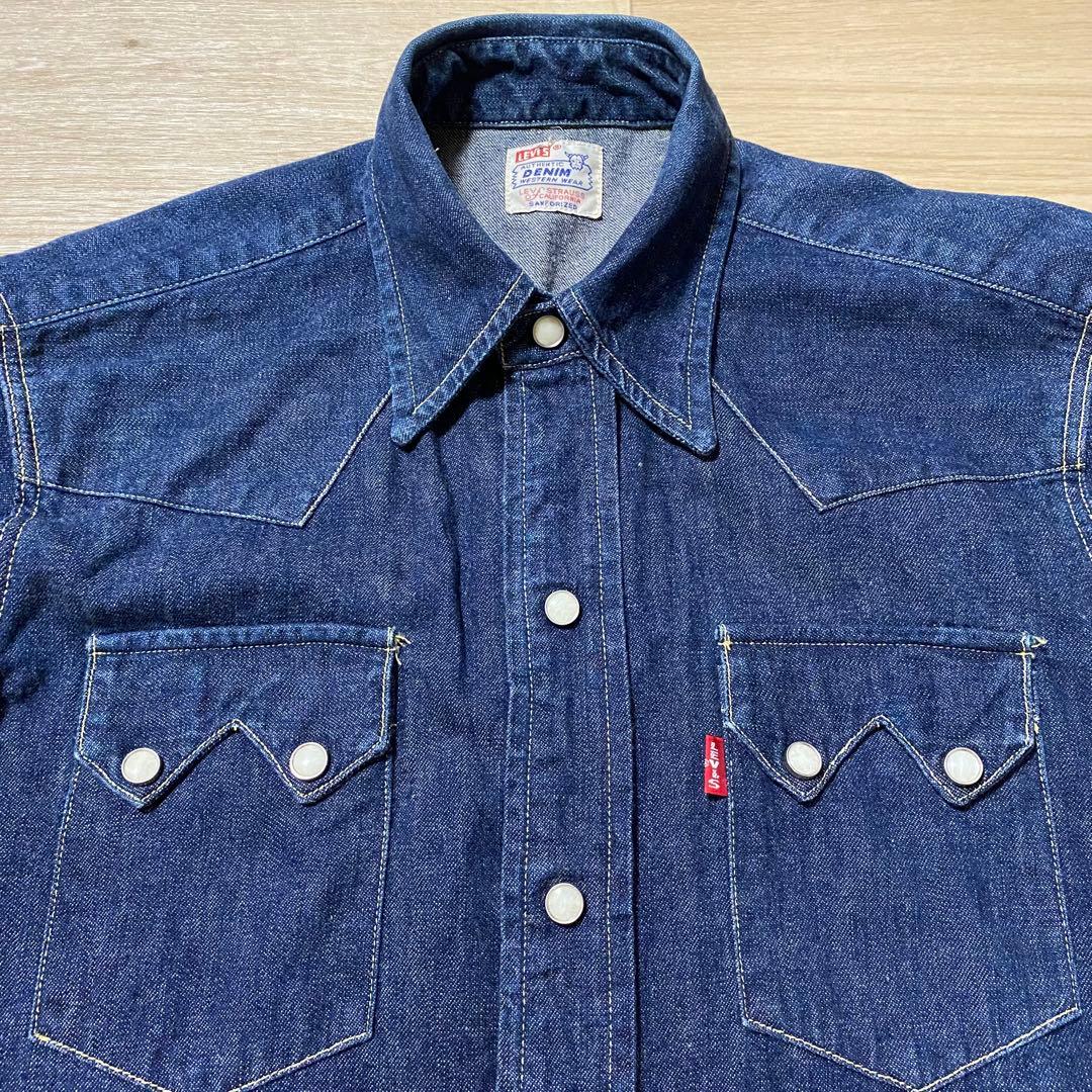 【半額！値下げ】Levi's デニム　ウエスタンシャツ　Sサイズ