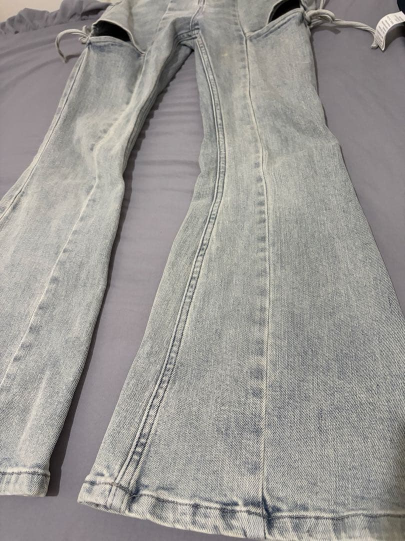 RESEXXY カットアウトリボンデニムパンツ　アイスブルー