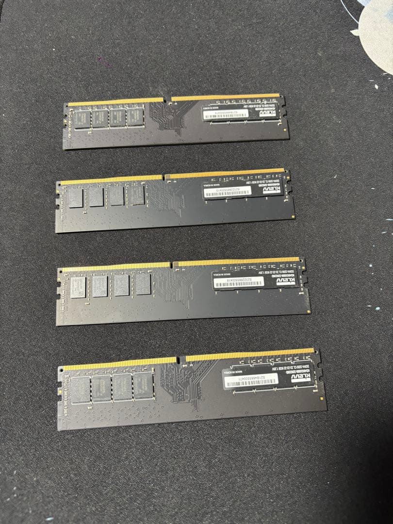 Klevv DDR4 3200 8G 4枚