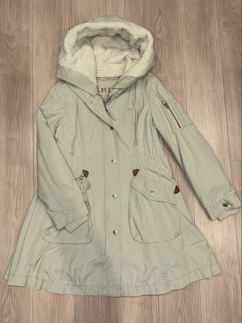 ままの☆ バーバリー ブルーレーベルの2WAYモッズコート　美品