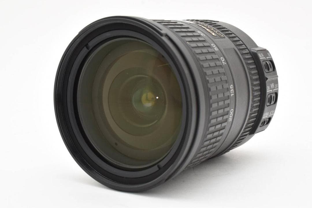 ■美品■ ニコン　Nikon レンズ AF-S 18-200 3.5-5.6