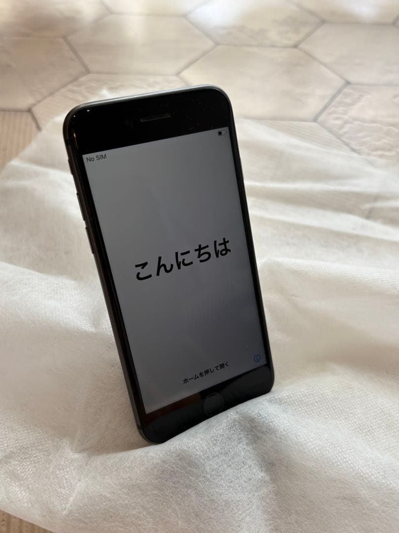 iPhone8 64GB スペースグレー バッテリー88%初期化済SIMロック有