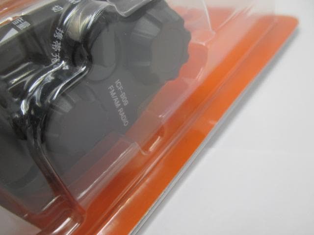 未使用　SONY 手回し充電ラジオ ICF-B09