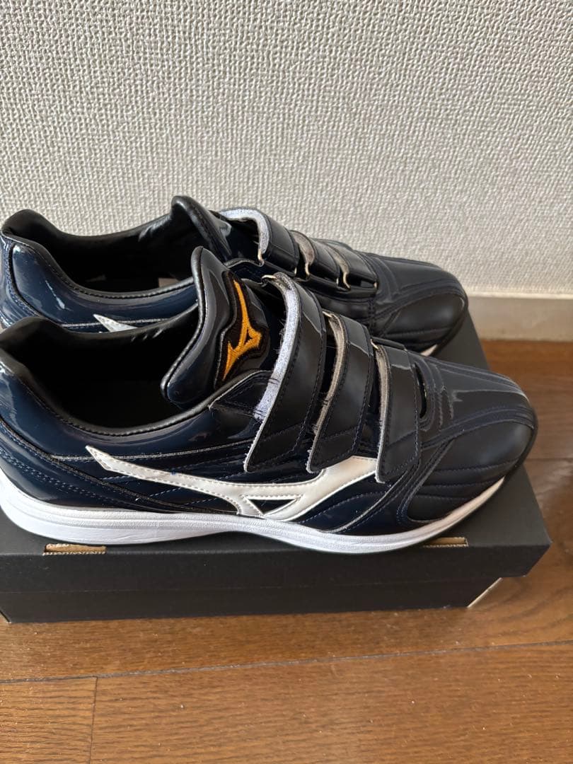 ミズノプロ　オーダートレーニングシューズ ネイビー ベルクロ式