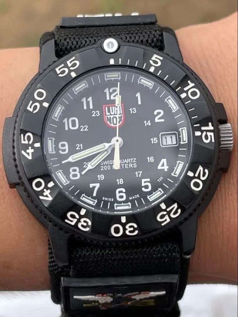 Luminox Swiss Quartz 200M ブラック腕時計