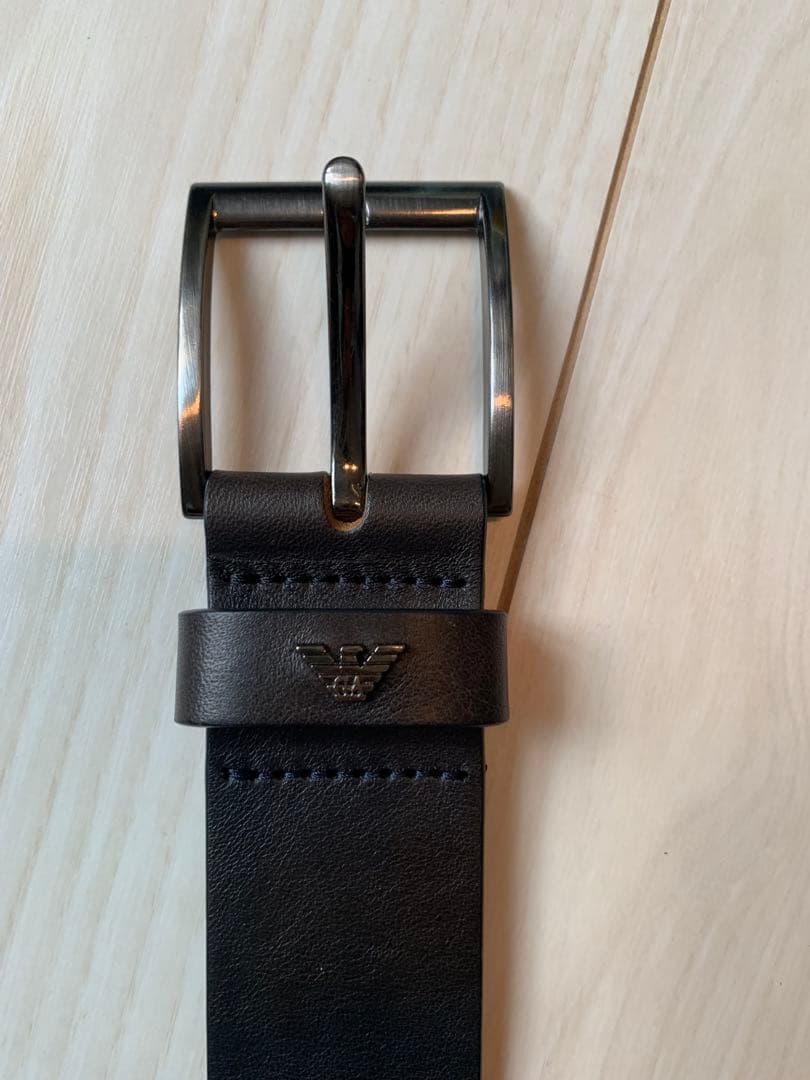 EMPORIO ARMANI ブラックレザーベルト