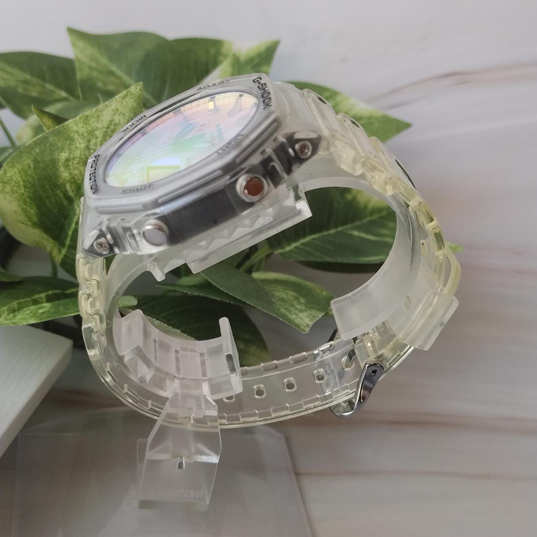 未使用級☆カシオ G-SHOCK GA-2100SRS-7AJF レインボー