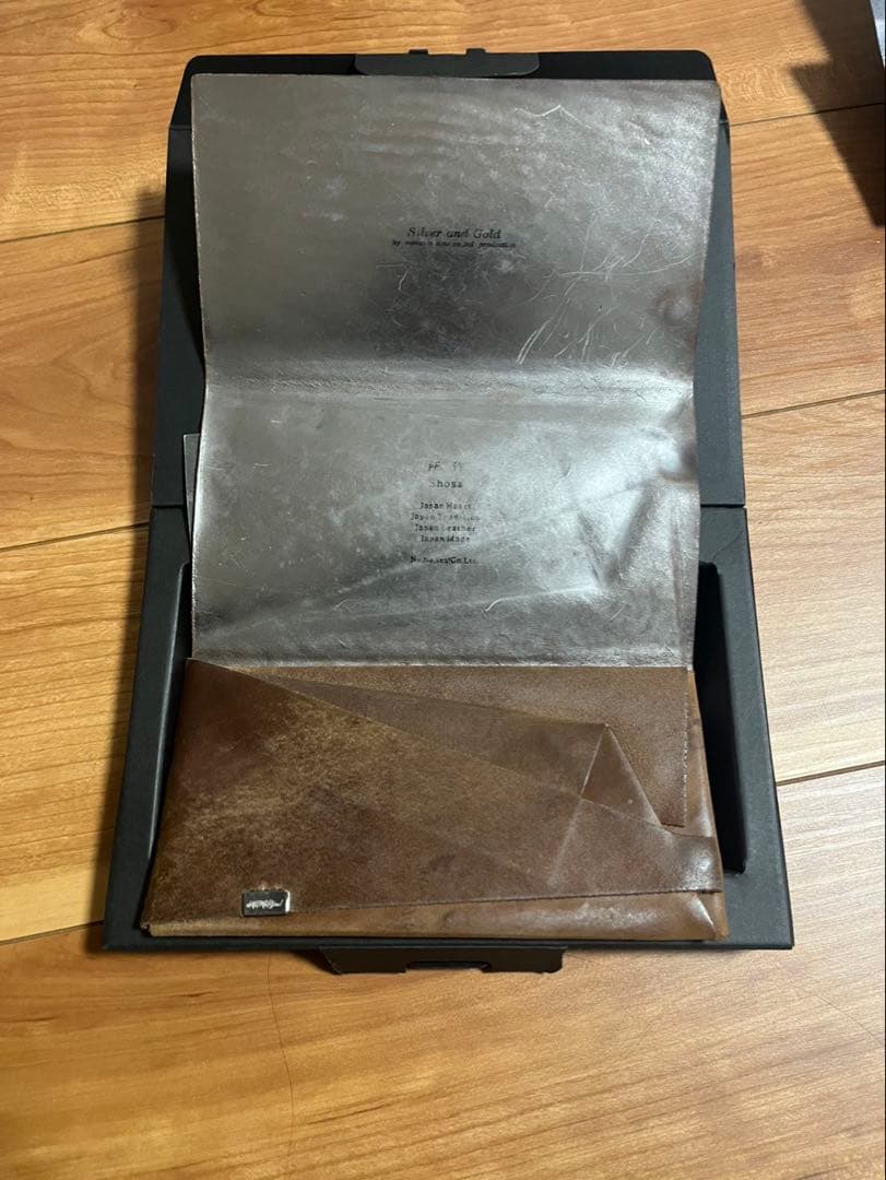 所作　シルバーアンドゴールド 馬革 ナチュラル