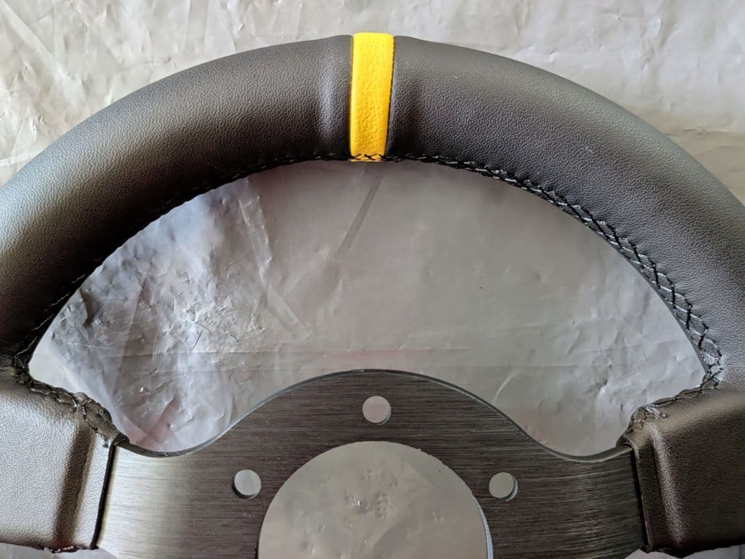 28パイ　スポーツタイプ　ステアリング　おまけ付き