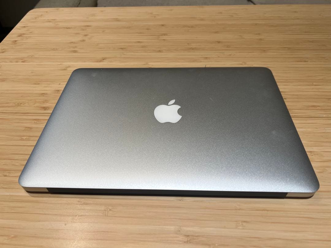 MacBook Air 2017 13inch 正常稼働済みです。