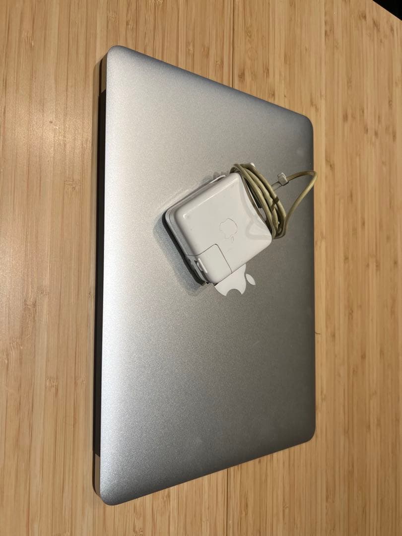 MacBook Air 2017 13inch 正常稼働済みです。
