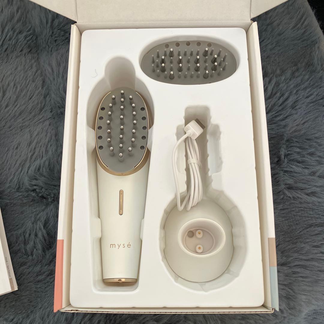 mysé 美顔器 MS-82W 充電器付き　ミーゼスカルプリフトプラス