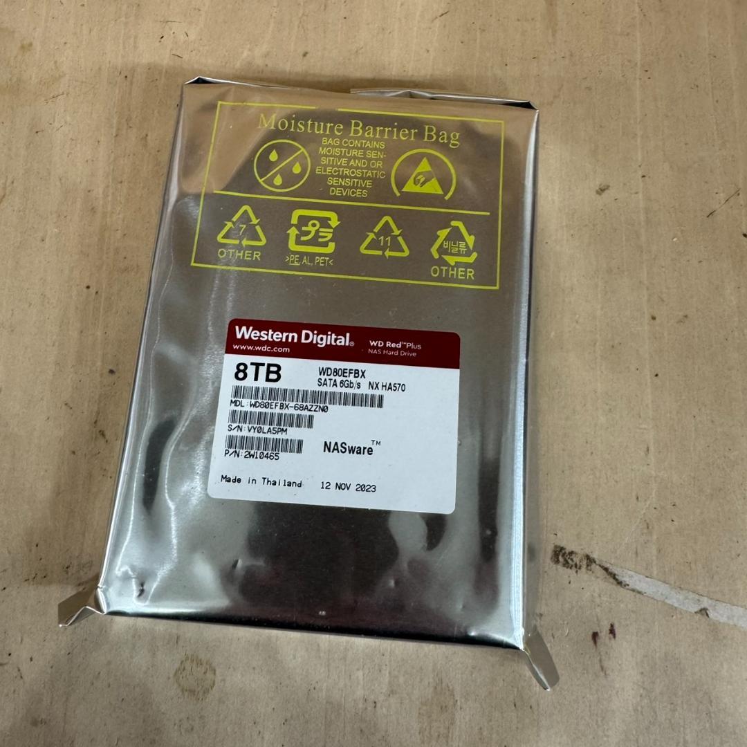 Western Digital 8TB 内蔵型HDD WD80EFBX