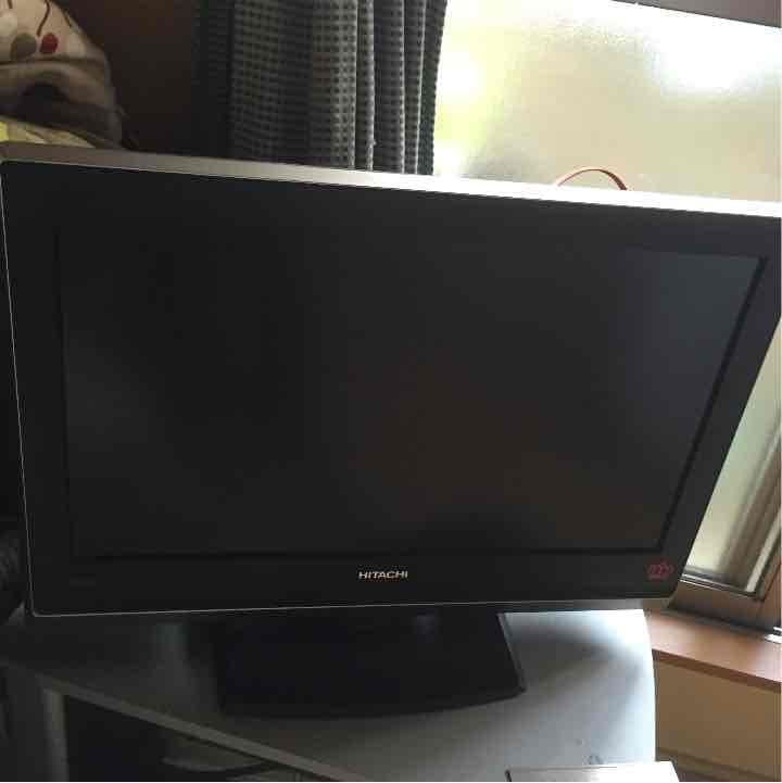 テレビ  HITACHI L26-H01