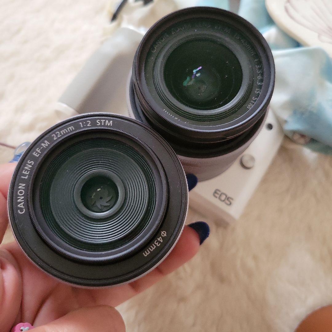 Canon EOS KISS M Wレンズキット ホワイト