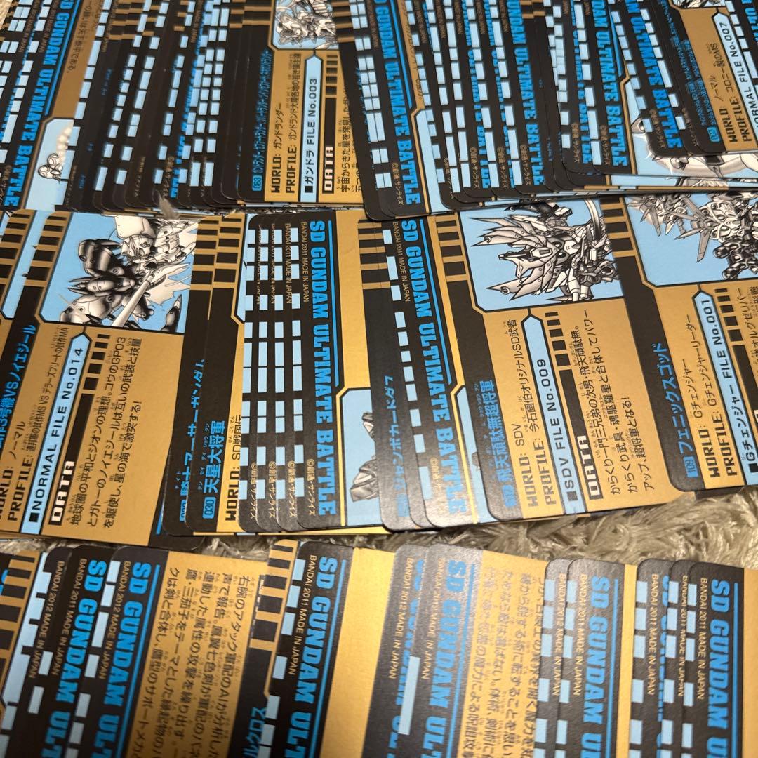 SDガンダム　アルティメットバトル　約200枚以上　まとめ売り【4886