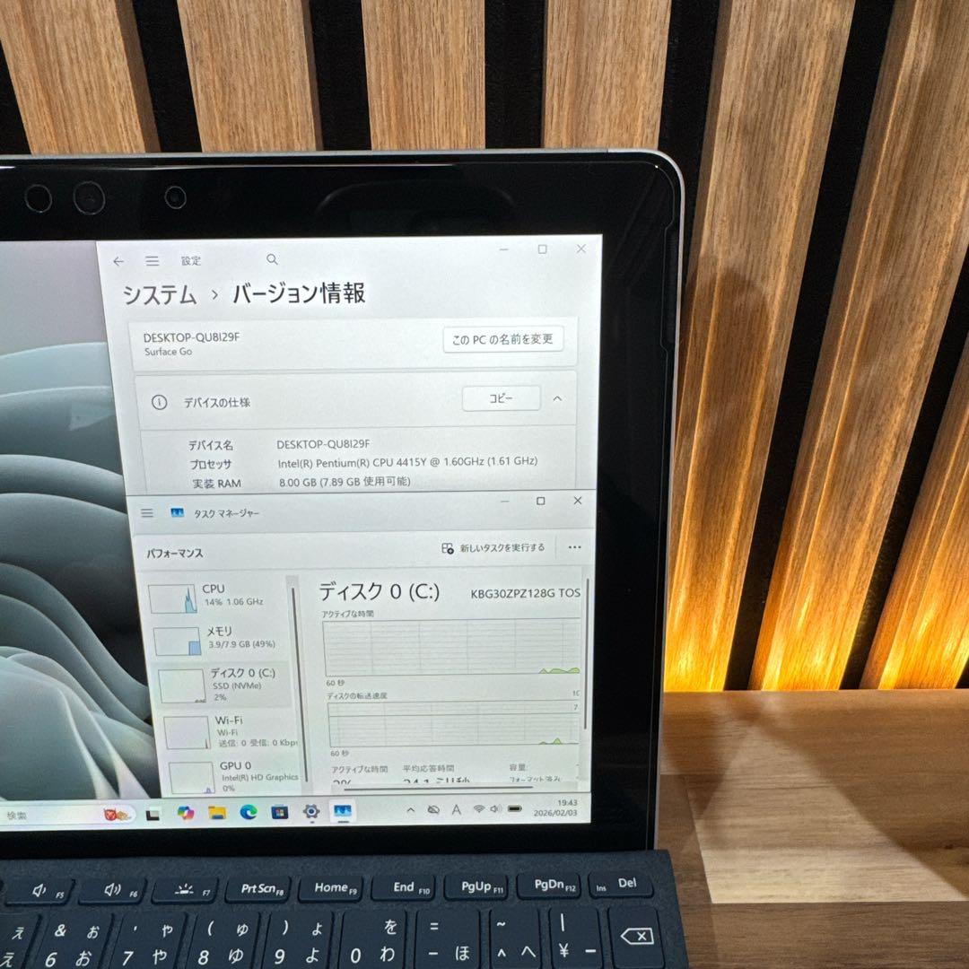 美品 2in1‼️Surface Go☘プラチナ☘タッチパネル式☘ノートパソコン