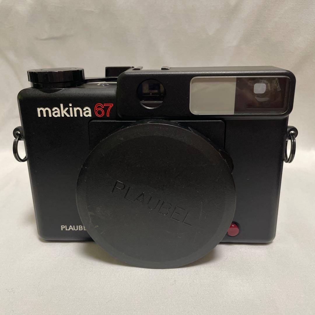 フィルムカメラ PLAUBEL makina67 NIKKOR 1:2.8 80mm