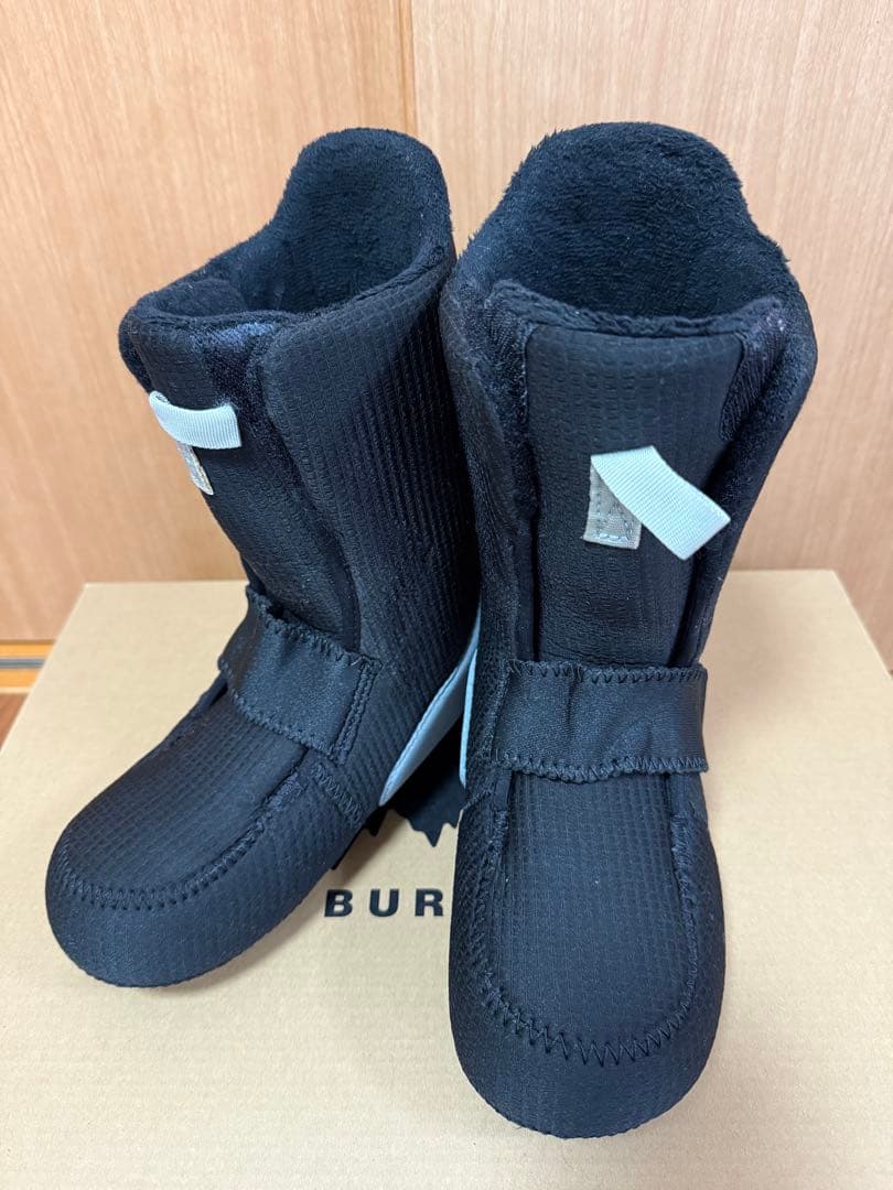 バートン BURTON 子供 キッズ スノボブーツ 25㎝ 大人も履ける