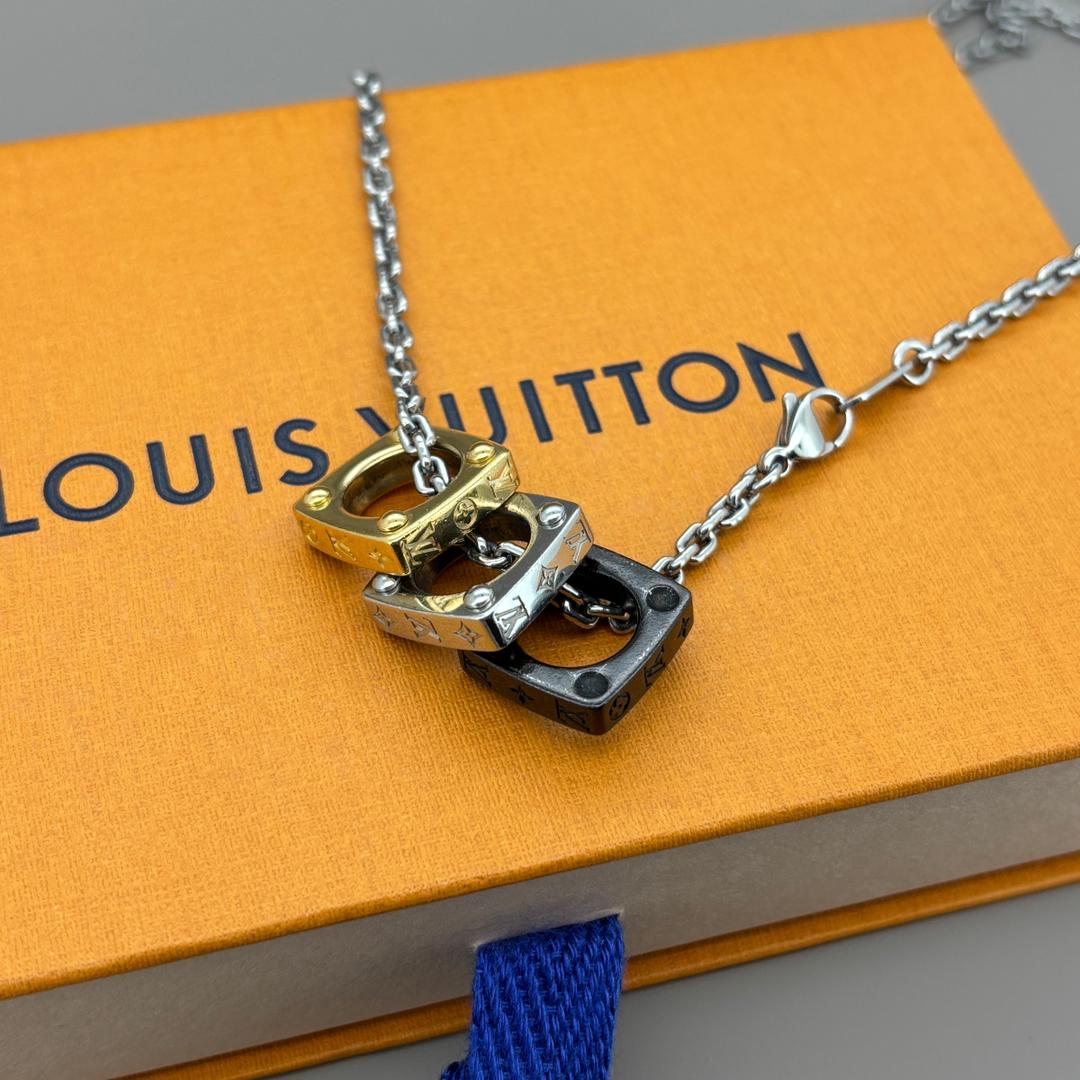 美品 ルイヴィトン ネックレス ペンダント モノグラム ボールド 3連