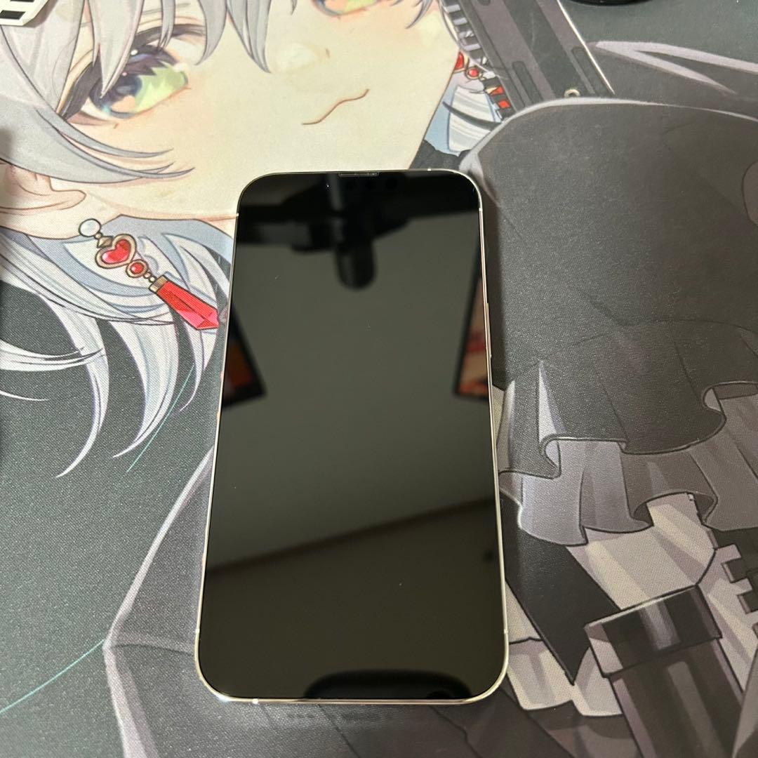 Apple iPhone 13 pro ホワイト 本体　【バッテリー容量80%】