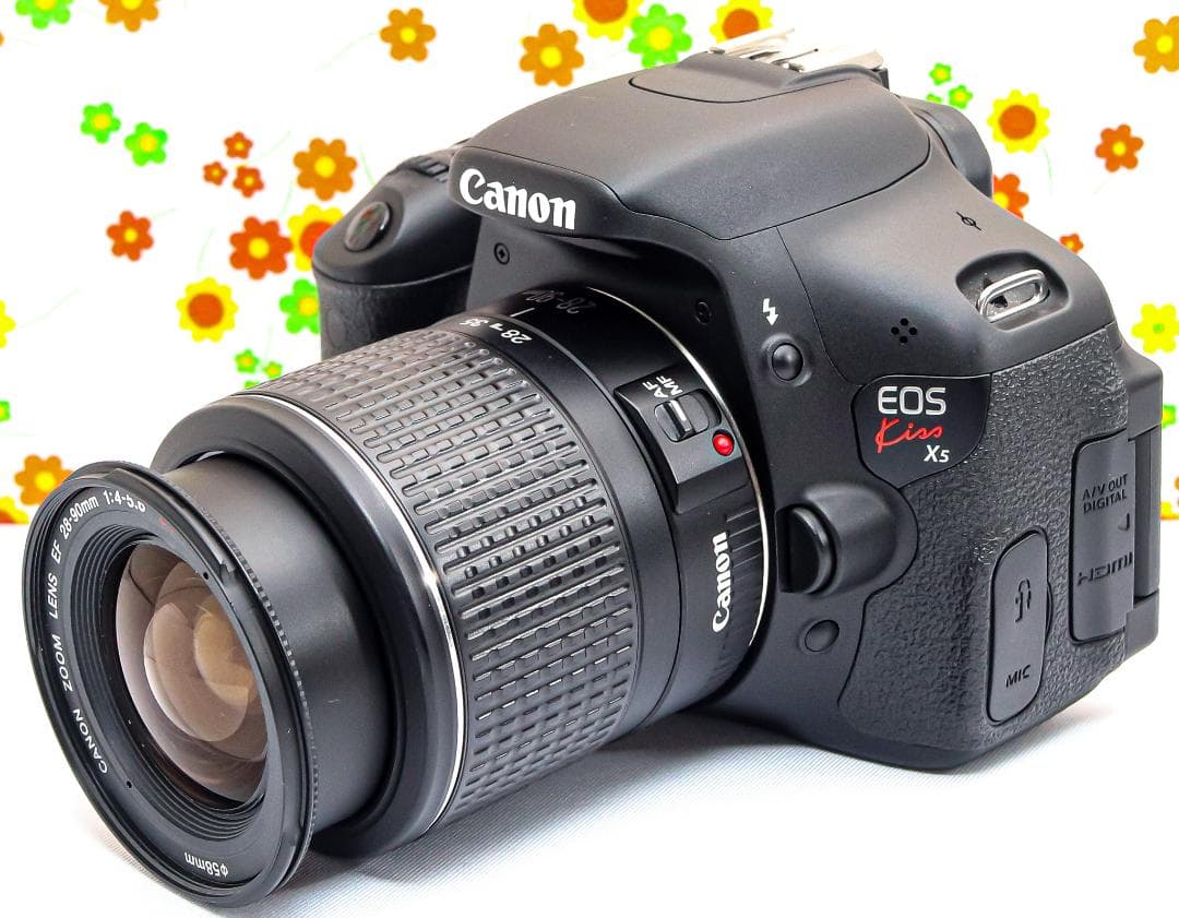美品 Canon Kiss X5☆スマホ転送！☆自撮り可能☆人気の一眼レフ♪