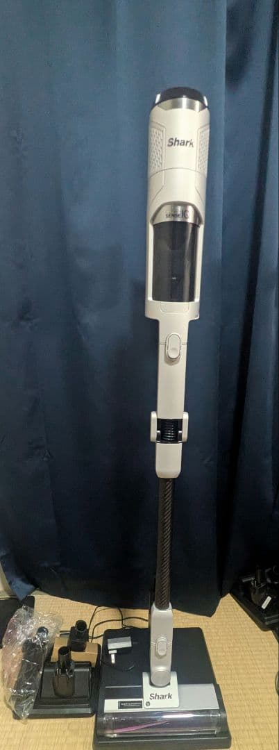 Clean Sense iQ IW2241J　②