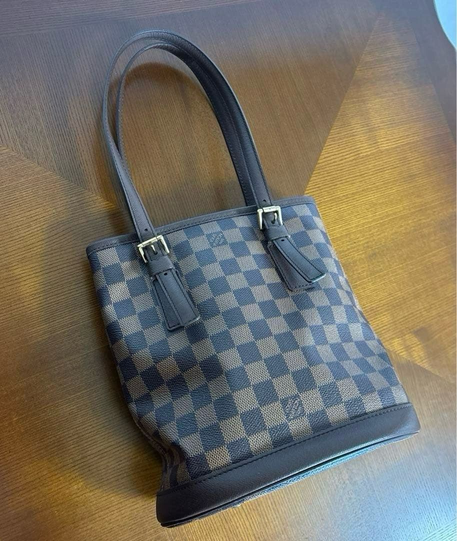 ルイヴィトン　マレ　ダミエ柄ブラウンレザーハンドバッグ