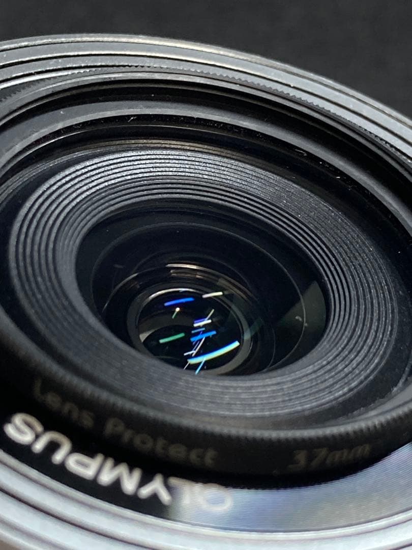 Olympus PEN E-PL8ミラーレス一眼 望遠レンズ付き 付属品多数