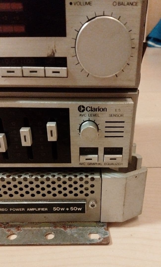 Clarion 当時物 カーオーディオ 動作未確認シャンク