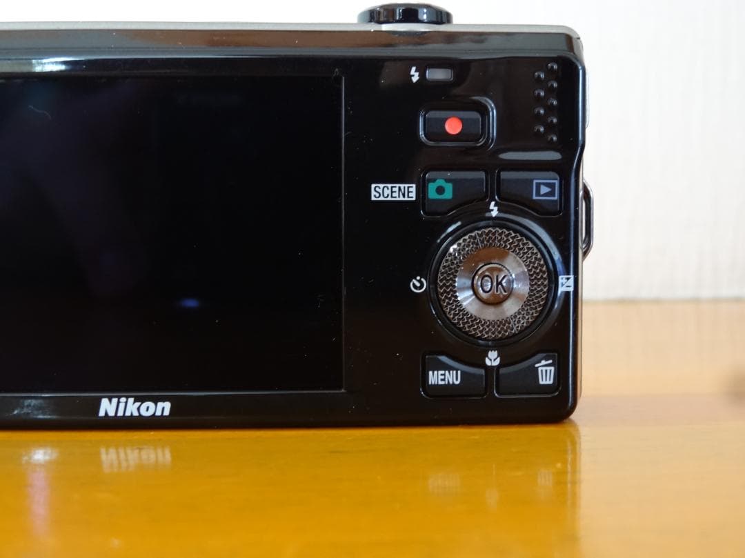 Nikon COOLPIX S6000 レッド　コンパクトデジタルカメラ