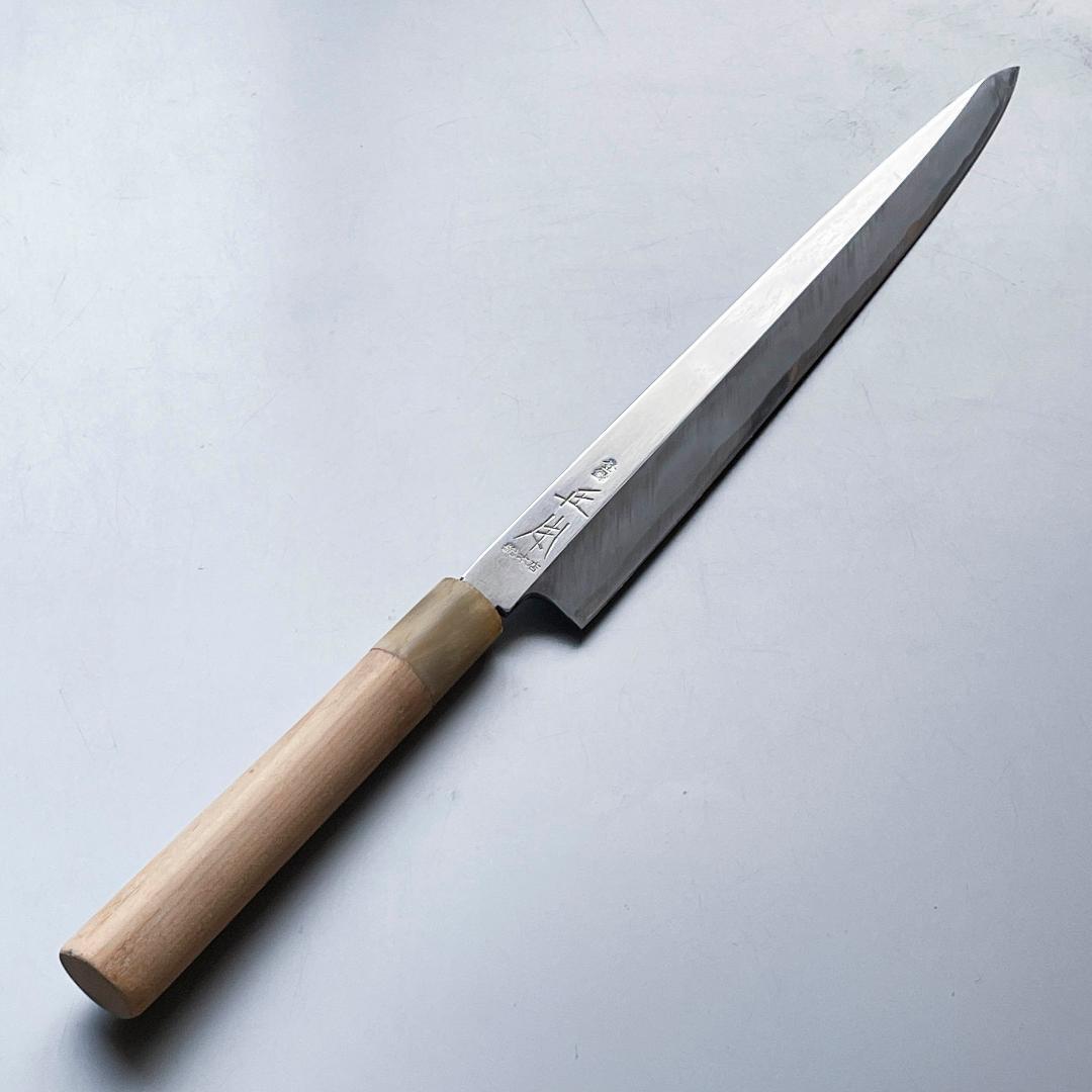 正本 柳刃包丁 一尺（30cm）白水牛柄