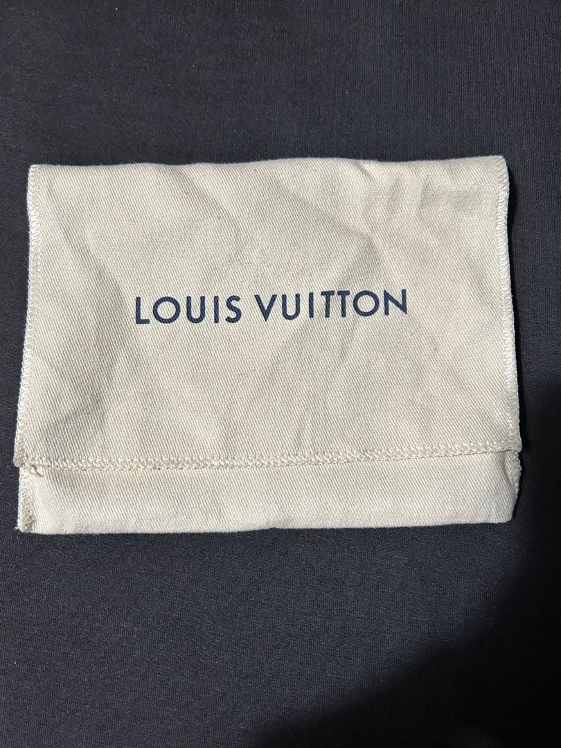 Louis Vuitton iPhone 15 pro モノグラム