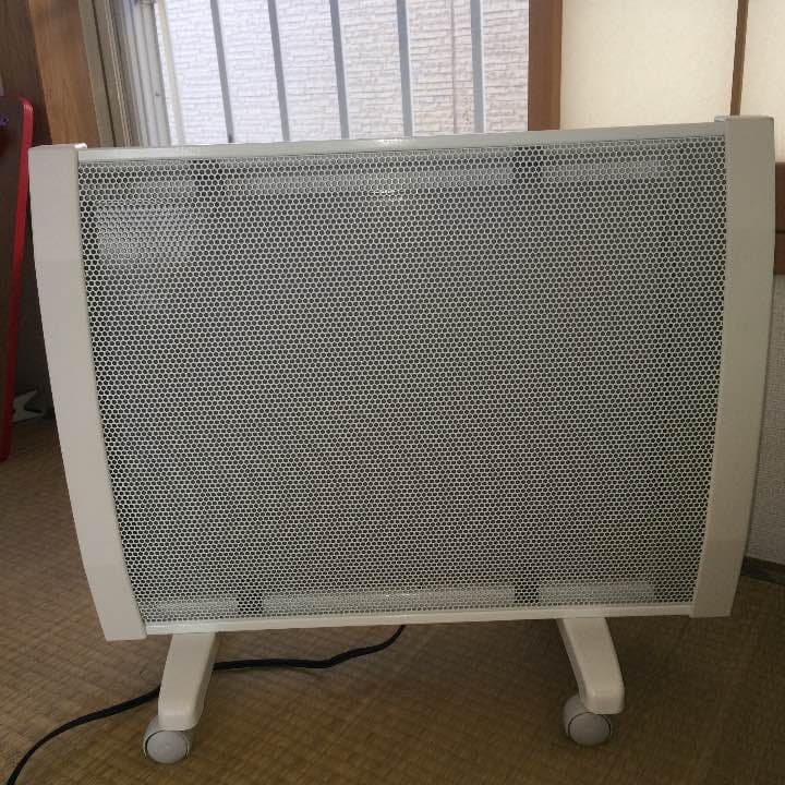 遠赤外線パネルヒーター Sol Viento ソルビエント