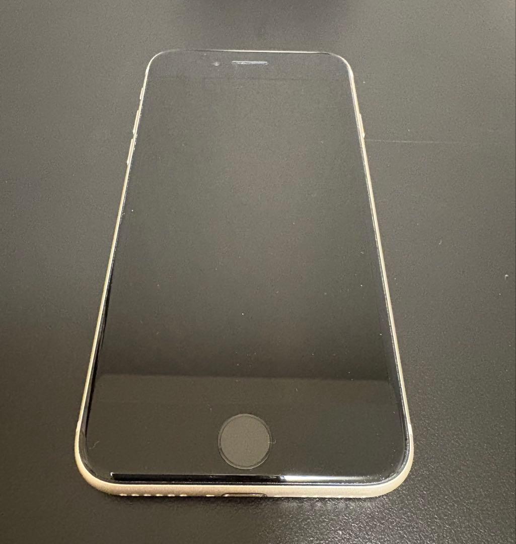 iPhone SE（第3世代） 64GB スターライト 82% ジャンク品