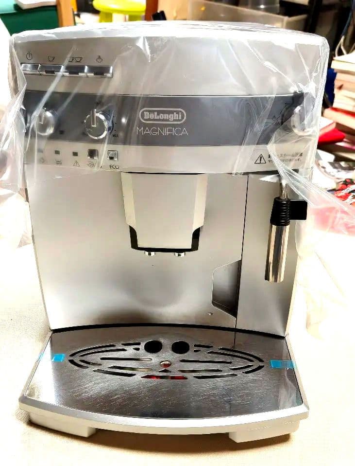 オーバーホール済み　マグニフィカ ESAM03110S　デロンギ