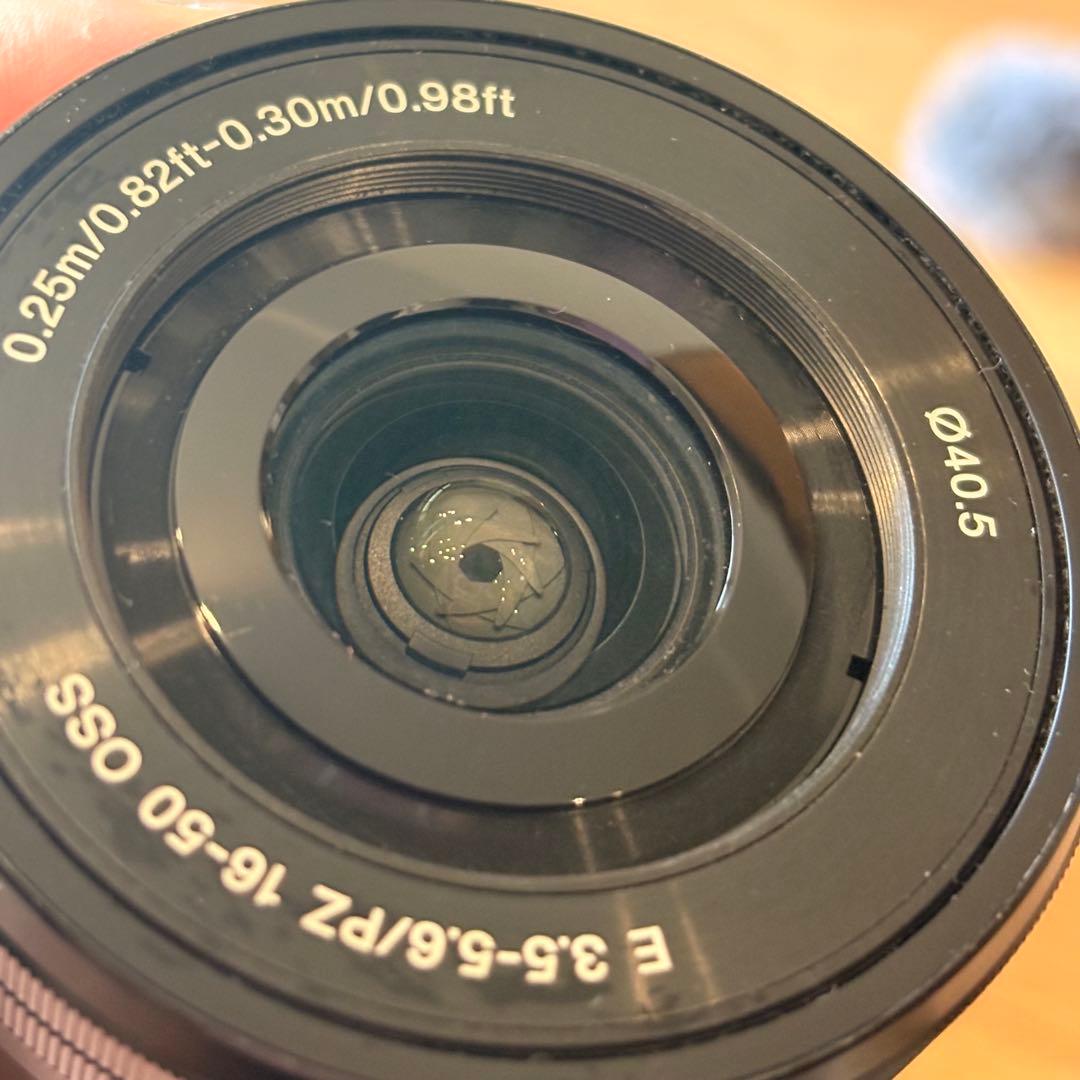 SONY ZV-E10 ミラーレス一眼カメラ 標準レンズ付き+おまけ