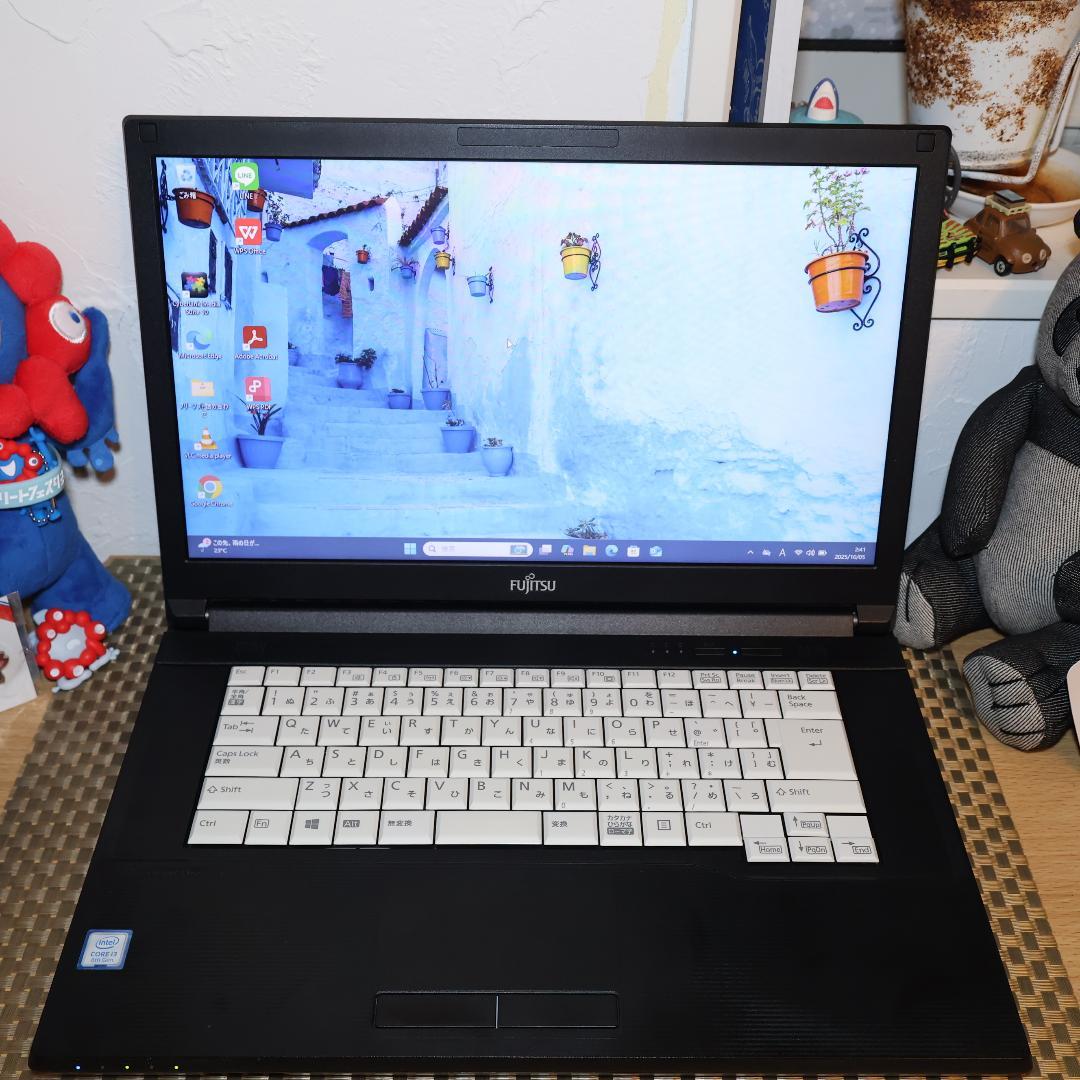 特価！Win11公式対応8世代i3/メモリ8/SSD512G/DVDマルチ/無線