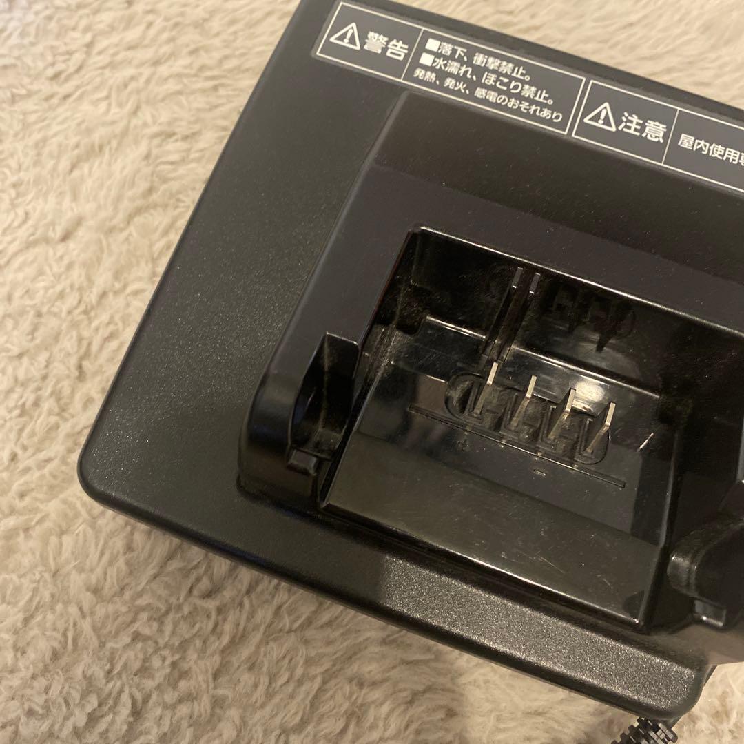 Panasonic パナソニック電動自転車充電器　NKJ074Z