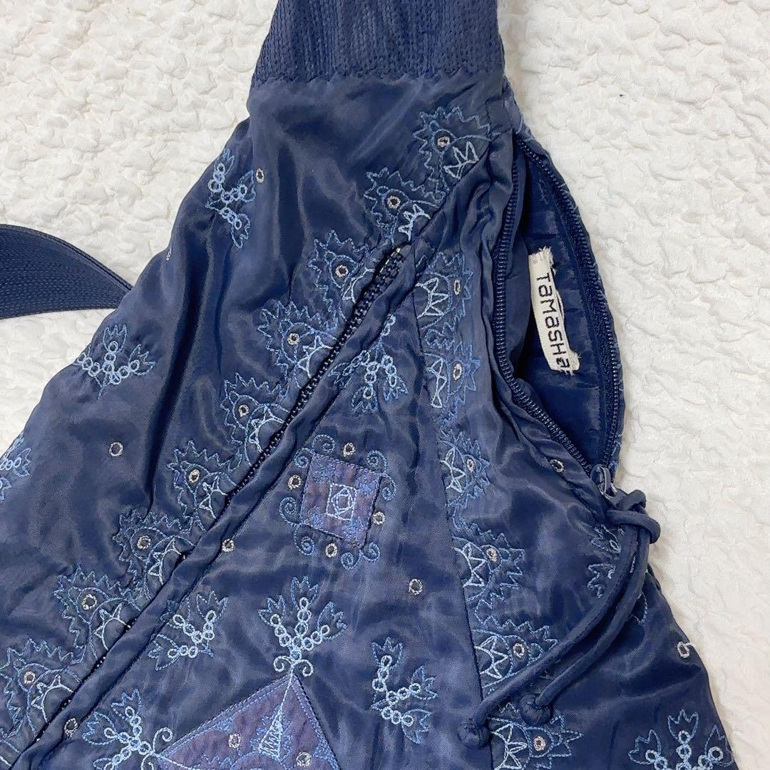 HAAT TAMASHA イッセイミヤケ 刺繍 ボディバッグ ショルダーバッグ